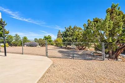 150 Smoke Tree Road, Pinon Hills, CA 92372 - Photo 56