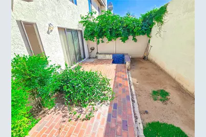 1992 E Cienega Avenue #D, Covina, CA 91724 - Photo 22