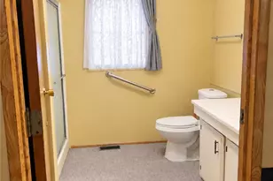 2598 Ayala Dr, Rialto, CA 92377 - Photo 10