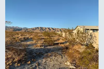 11650 Desert Terrace Way, Desert Hot Springs, CA 92240 - Photo 4