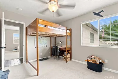18461 Sutter, Hesperia, CA 92345 - Photo 24