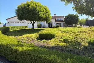18268 Hollowtree Ln, Riverside, CA 92504 - Photo 1