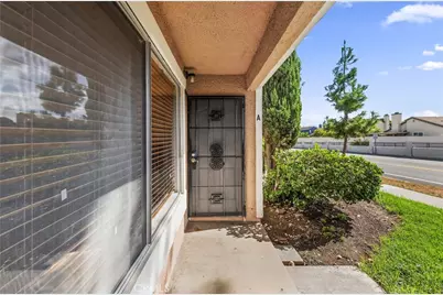1194 Border #A, Corona, CA 92882 - Photo 6