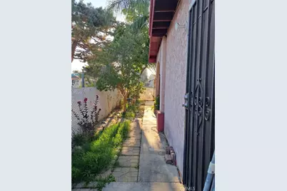 928 & 926 S Hope Avenue, Ontario, CA 91761 - Photo 10