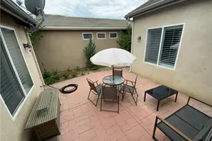 256 Four Seasons, Hemet, CA 92545 - Photo 10