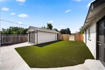 441 Florence, Ontario, CA 91764 - Photo 26