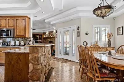 919 Venus Way, Crestline, CA 92325 - Photo 12