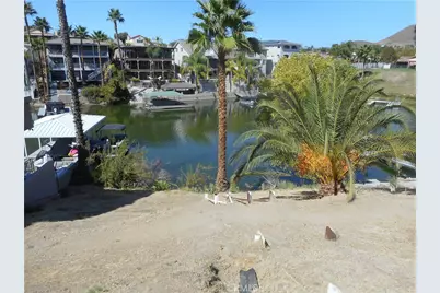 7 Swan Point, Canyon Lake, CA 92587 - Photo 2