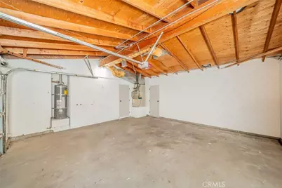 9221 Jacaranda, Hesperia, CA 92345 - Photo 36