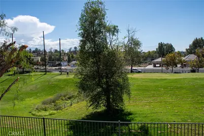 33333 Wallace, Yucaipa, CA 92399 - Photo 28