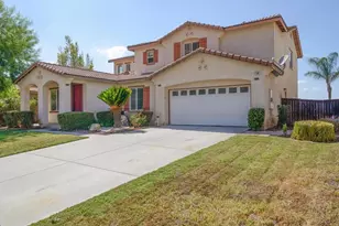 17195 Andalusian Ct, Moreno Valley, CA 92555 - Photo 2