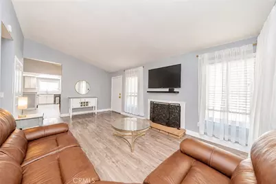 198 N Pennsylvania St, Lake Elsinore, CA 92530 - Photo 4