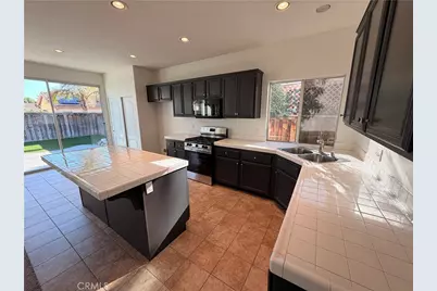 996 Blodgett, San Jacinto, CA 92583 - Photo 6