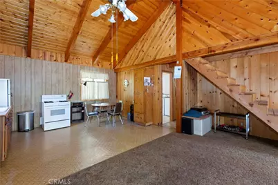33616 Holcomb Creek, Green Valley Lake, CA 92341 - Photo 8