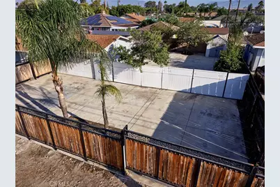 9195 Alder, Fontana, CA 92335 - Photo 32