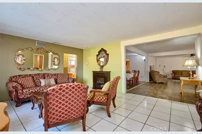 9195 Alder, Fontana, CA 92335 - Photo 8