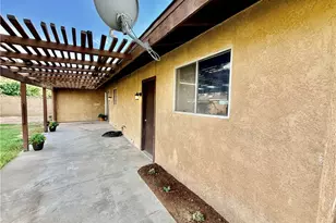 542 N Girard, Hemet, CA 92544 - Photo 18