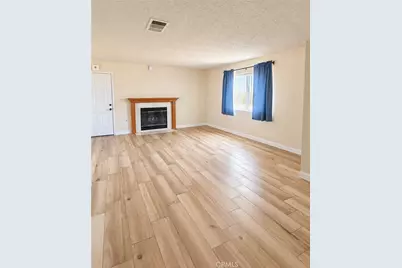 13383 Franceska, Apple Valley, CA 92308 - Photo 4