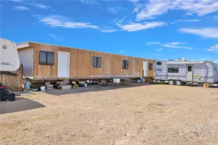 32485 Wren, Lucerne Valley, CA 92356 - Photo 22