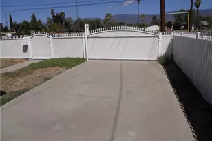 635 W 8th, San Bernardino, CA 92410 - Photo 6