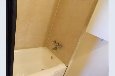 635 W 8th, San Bernardino, CA 92410 - Photo 18