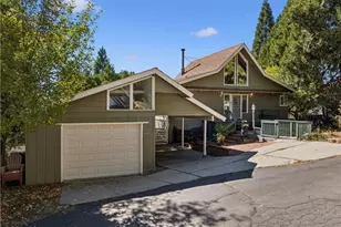 700 Zurich, Lake Arrowhead, CA 92352 - Photo 1