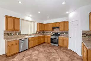 15153 Spinnaker, Lake Elsinore, CA 92530 - Photo 12