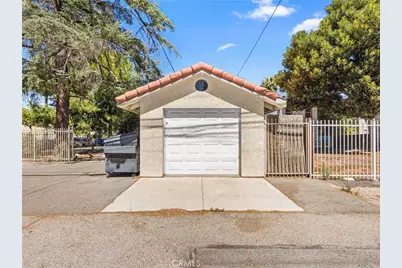 3390 Orange, Riverside, CA 92501 - Photo 44