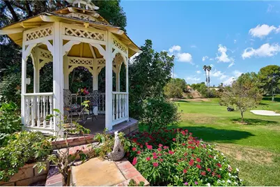 1230 Via Vallarta, Riverside, CA 92506 - Photo 44