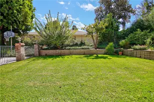1230 Via Vallarta, Riverside, CA 92506 - Photo 48