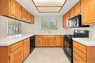 19265 White Dove, Riverside, CA 92508 - Photo 14