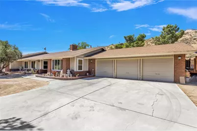 7402 Calpella, Hesperia, CA 92345 - Photo 4