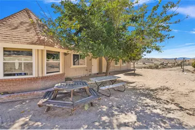 7402 Calpella, Hesperia, CA 92345 - Photo 44
