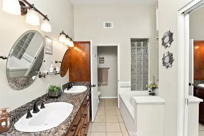 7008 Wood, Riverside, CA 92506 - Photo 24