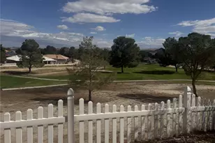 27921 Evergreen Ln, Helendale, CA 92342 - Photo 14