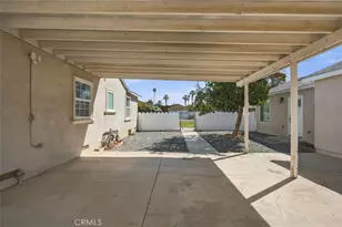 6815 Barcelona, Riverside, CA 92504 - Photo 38