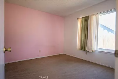 11318 Newland Court, Victorville, CA 92392 - Photo 8