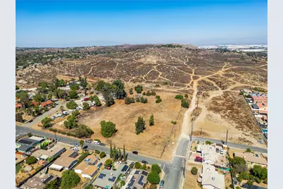 1040 Tepee, Perris, CA 92570 - Photo 18
