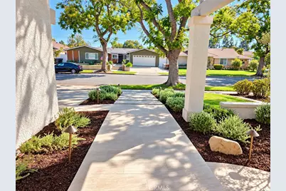 2533 E Tennyson, Anaheim, CA 92806 - Photo 16