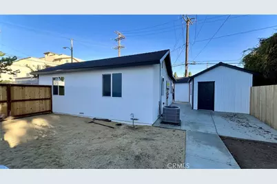 918 E 68th Street, Inglewood, CA 90302 - Photo 32