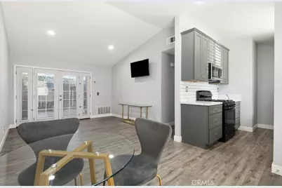 9505 Arlington Avenue #46, Riverside, CA 92503 - Photo 8