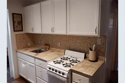 582 Beechnut, Green Valley Lake, CA 92341 - Photo 8