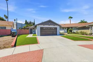 7227 Whitaker Ave, Lake Balboa, CA 91406 - Photo 2