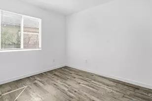 4150 S Normandie, Los Angeles, CA 90037 - Photo 48