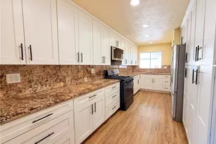 27276 Main, Highland, CA 92346 - Photo 6