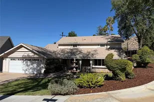 891 Huston, Riverside, CA 92507 - Photo 2