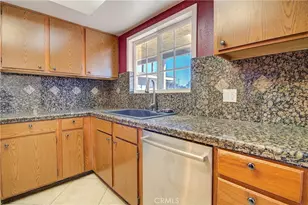10943 Lansford, Jurupa Valley, CA 91752 - Photo 22