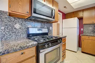 10943 Lansford, Jurupa Valley, CA 91752 - Photo 20