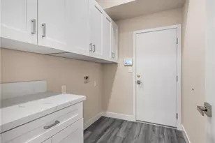8576 Warwick, Desert Hot Springs, CA 92240 - Photo 24