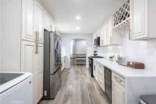 2121 Valencia, Santa Ana, CA 92706 - Photo 8